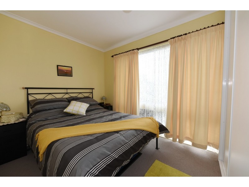 110 Jacobs Drive, Sussex Inlet NSW 2540