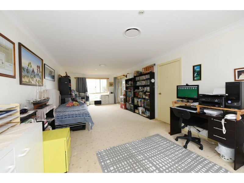 110 Jacobs Drive, Sussex Inlet NSW 2540