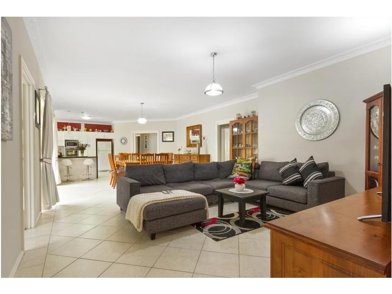 13 Finch Place, Sussex Inlet NSW 2540