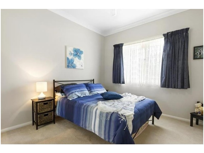 13 Finch Place, Sussex Inlet NSW 2540