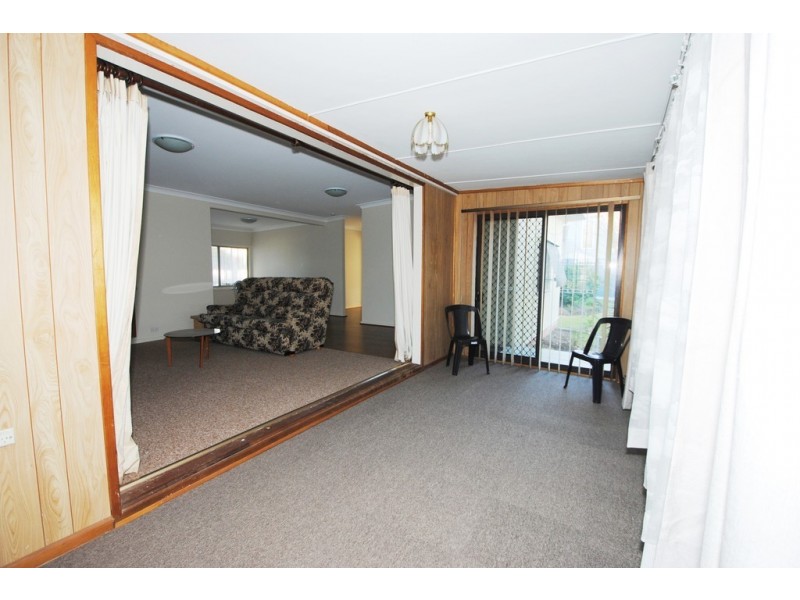 39 River Road, Sussex Inlet NSW 2540