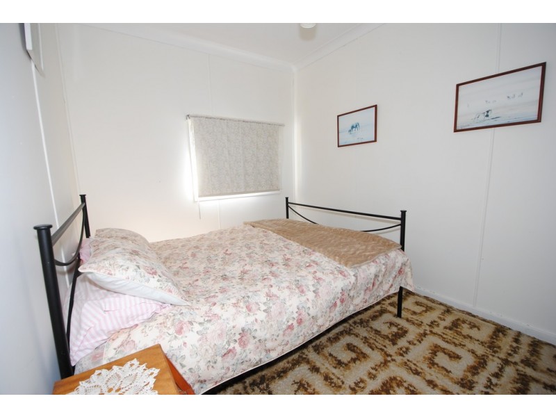 36 Basin View Parade, Basin View NSW 2540