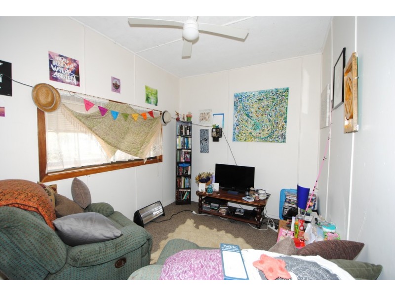 36 Basin View Parade, Basin View NSW 2540