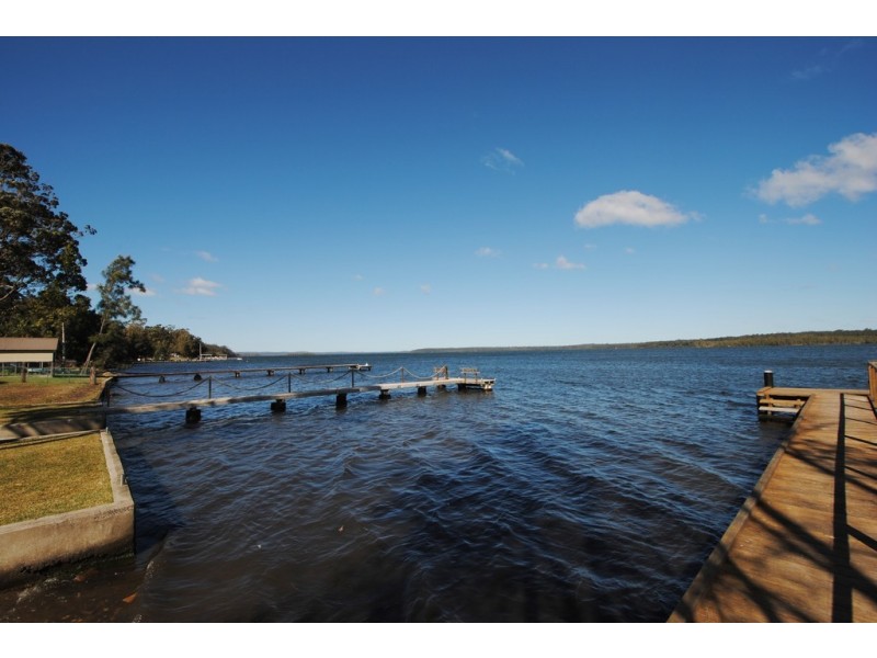 36 Basin View Parade, Basin View NSW 2540