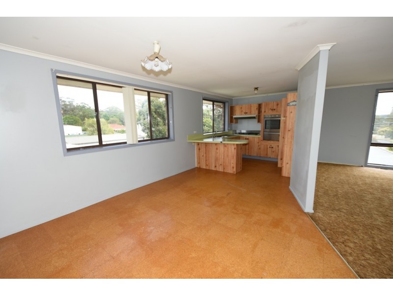 17 Tradewinds Avenue, Sussex Inlet NSW 2540