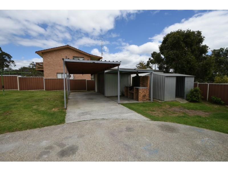 17 Tradewinds Avenue, Sussex Inlet NSW 2540