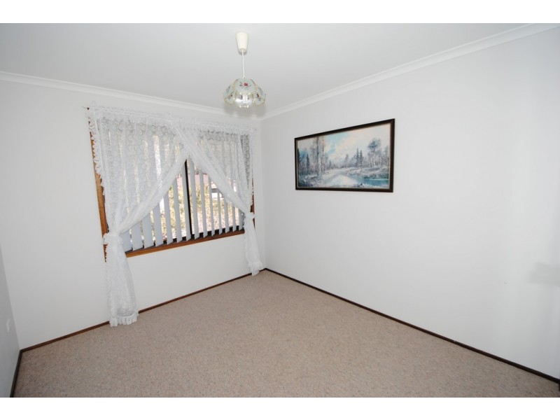 70 Suncrest Avenue, Sussex Inlet NSW 2540