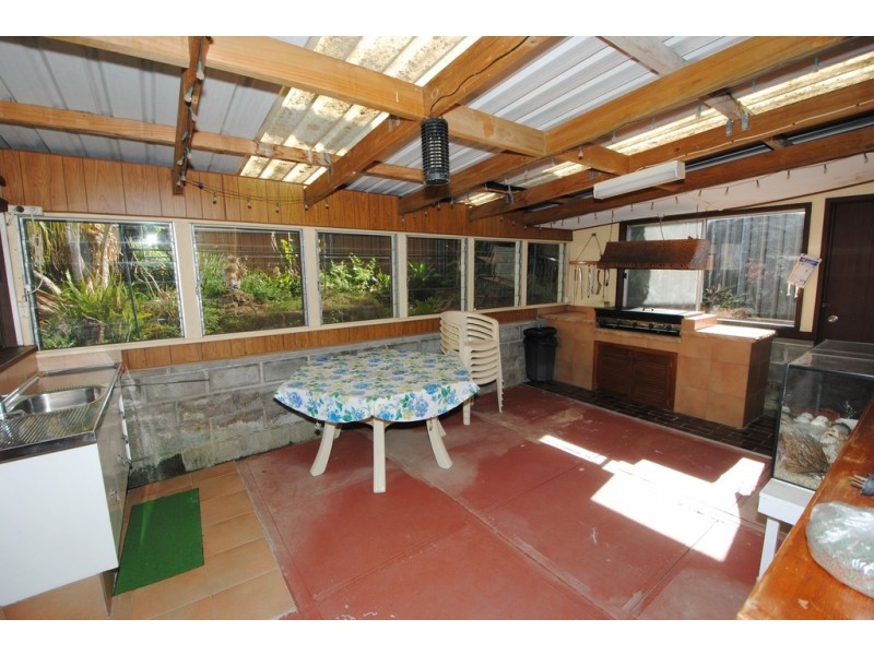 70 Suncrest Avenue, Sussex Inlet NSW 2540