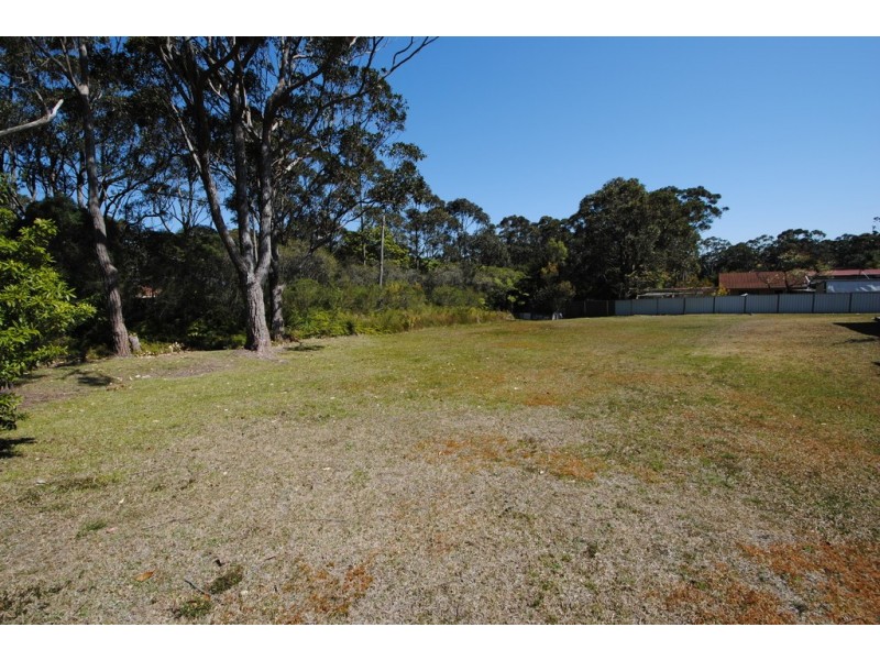 11 Grandview Street, Erowal Bay NSW 2540