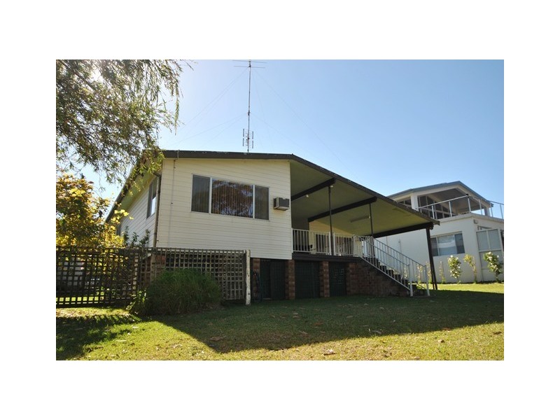 16 Greville Avenue, Sanctuary Point NSW 2540 Floorplan