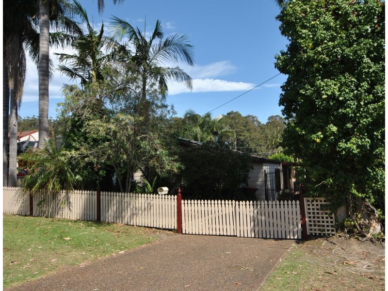 13 Tibbles Avenue, Old Erowal Bay NSW 2540