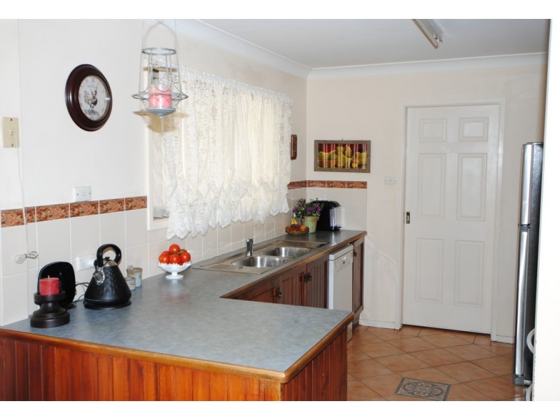 13 Tibbles Avenue, Old Erowal Bay NSW 2540