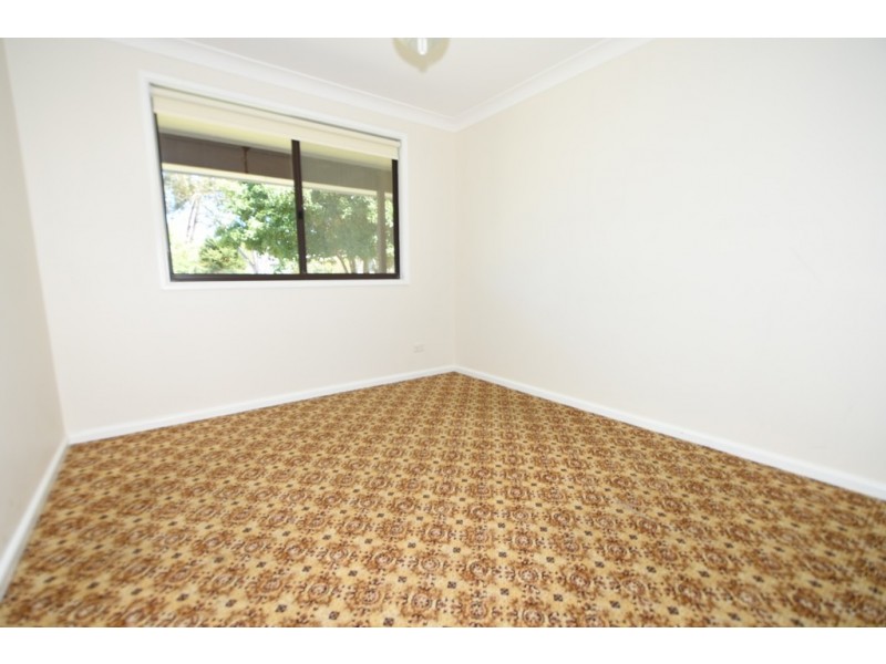 8 Goldsmith Road, Sussex Inlet NSW 2540