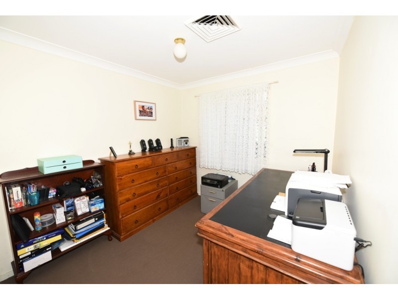 80 Leumeah Avenue, Sanctuary Point NSW 2540