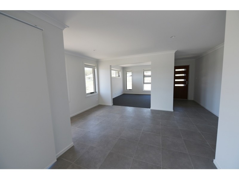 15 Turnstone Vista, South Nowra NSW 2541