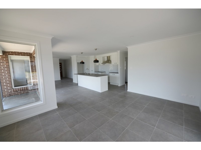 15 Turnstone Vista, South Nowra NSW 2541