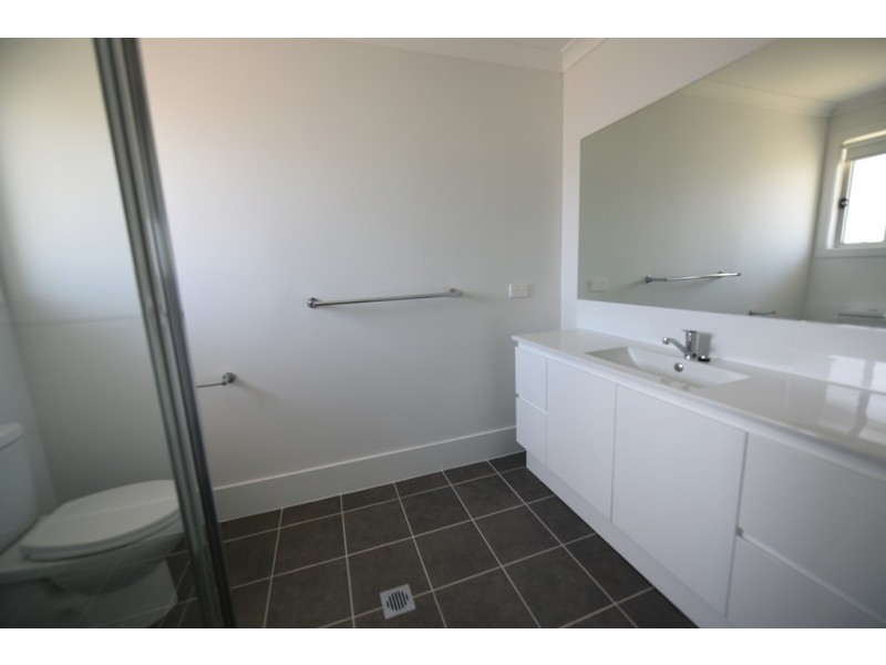 15 Turnstone Vista, South Nowra NSW 2541