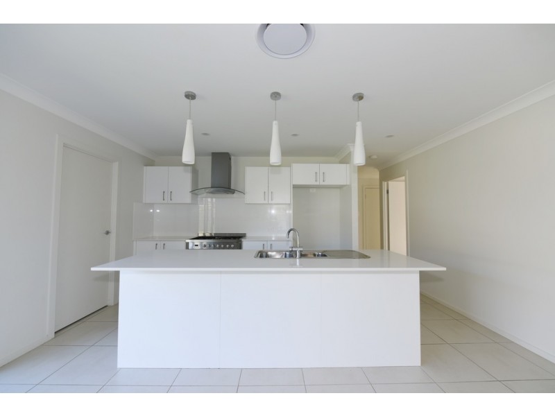 42 Seagrass Avenue, Vincentia NSW 2540