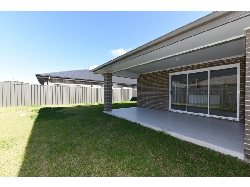 42 Seagrass Avenue, Vincentia NSW 2540