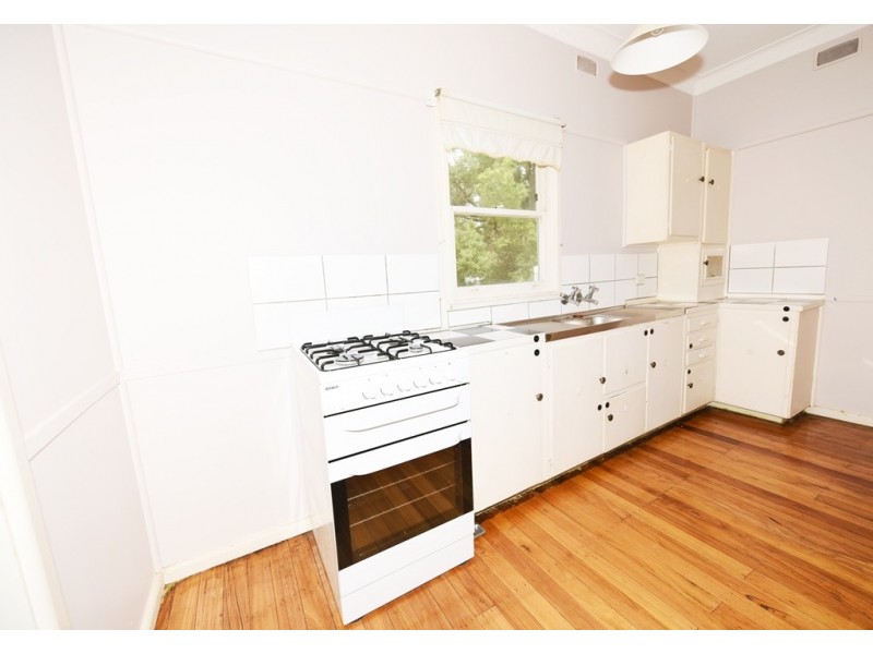 6 Ryan Street, Nowra NSW 2541