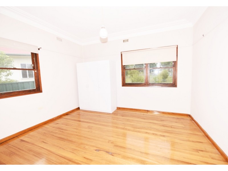 6 Ryan Street, Nowra NSW 2541