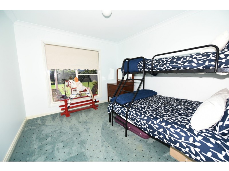 16 Dalton Place, Wandandian NSW 2540