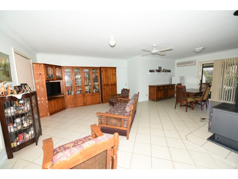 16 Dalton Place, Wandandian NSW 2540