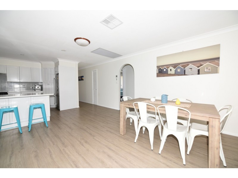 35 Auster Crescent, Sanctuary Point NSW 2540