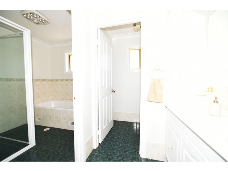 35 Auster Crescent, Sanctuary Point NSW 2540