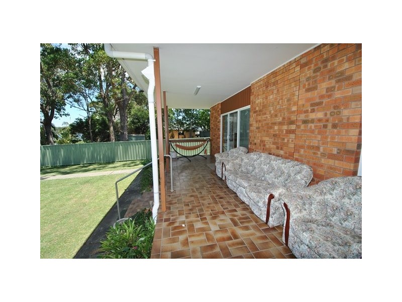 21 St Georges Road, St Georges Basin NSW 2540