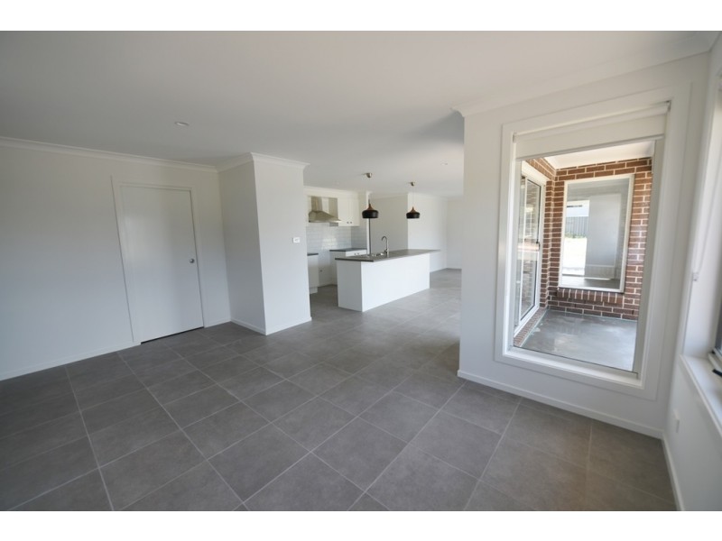 15 Turnstone Vista, South Nowra NSW 2541