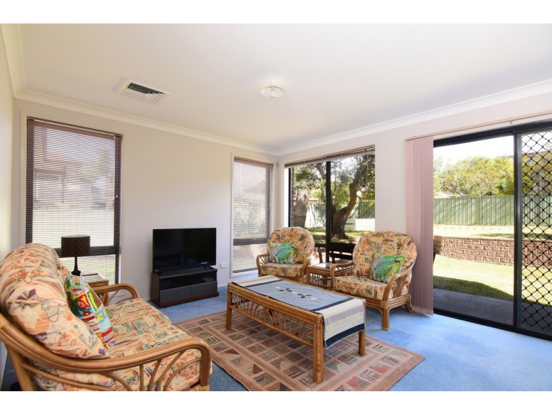 21 Lambs Crescent, Vincentia NSW 2540