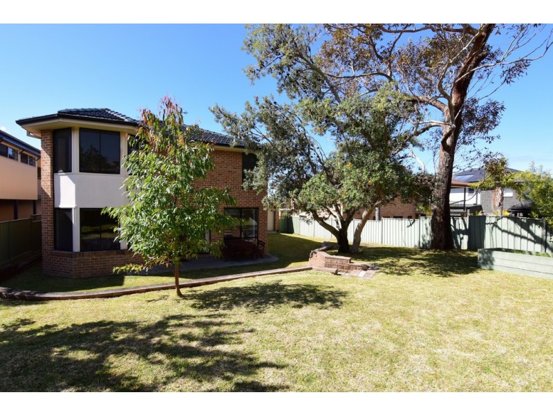 21 Lambs Crescent, Vincentia NSW 2540