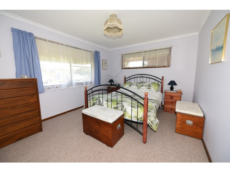 22 Ibis Place, Sussex Inlet NSW 2540