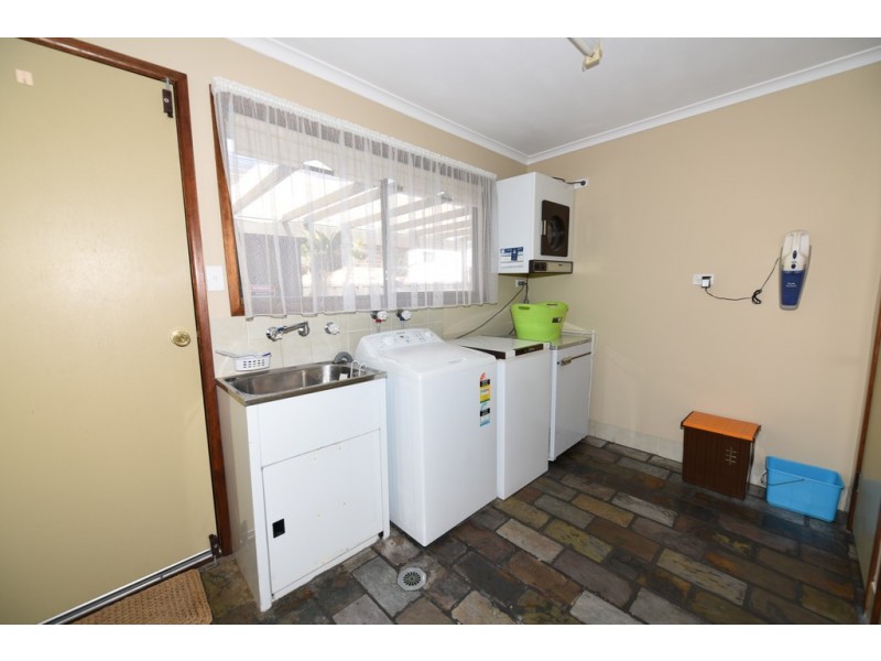 22 Ibis Place, Sussex Inlet NSW 2540
