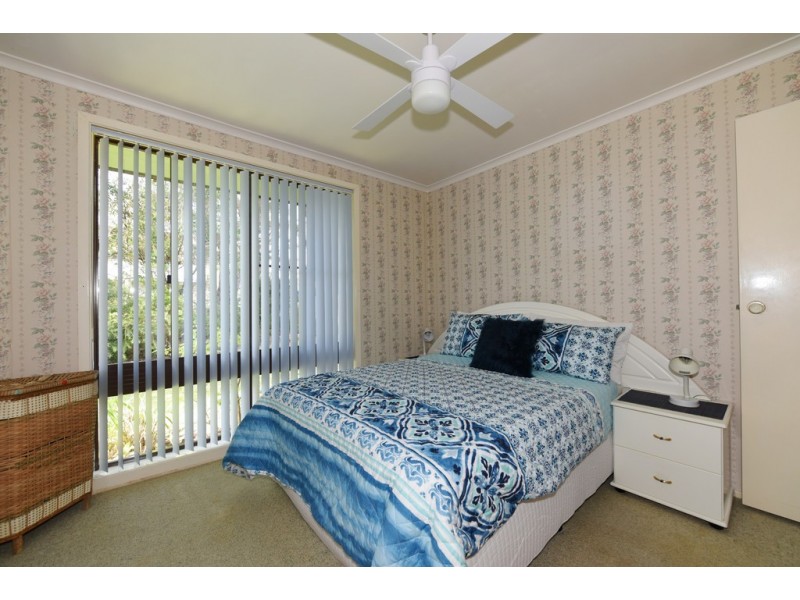 25 Surfway Ave, Berrara NSW 2540