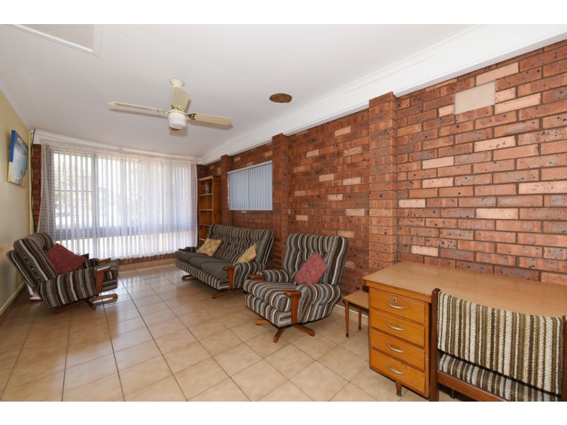 25 Surfway Ave, Berrara NSW 2540