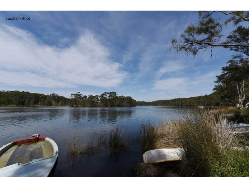 25 Surfway Ave, Berrara NSW 2540