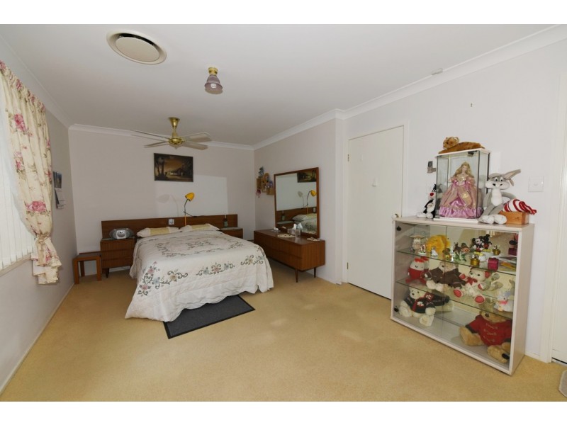 37 Sanctuary Point Road, Sanctuary Point NSW 2540