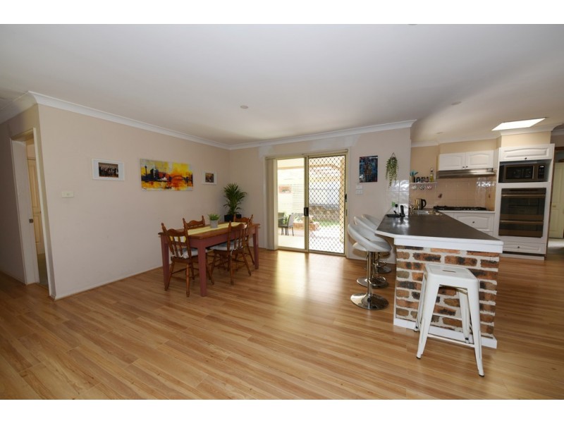 73 Suncrest Avenue, Sussex Inlet NSW 2540