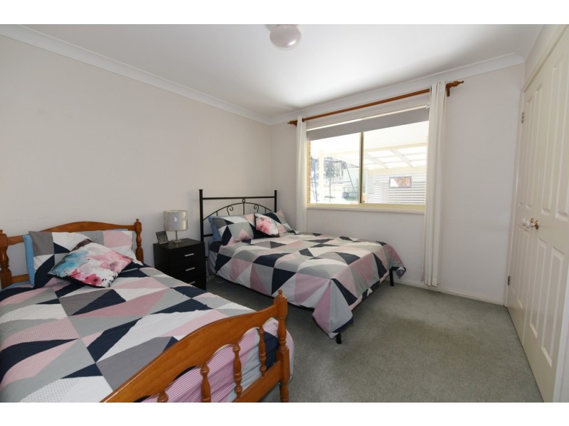 73 Suncrest Avenue, Sussex Inlet NSW 2540