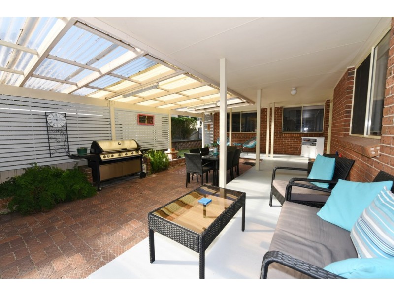 73 Suncrest Avenue, Sussex Inlet NSW 2540