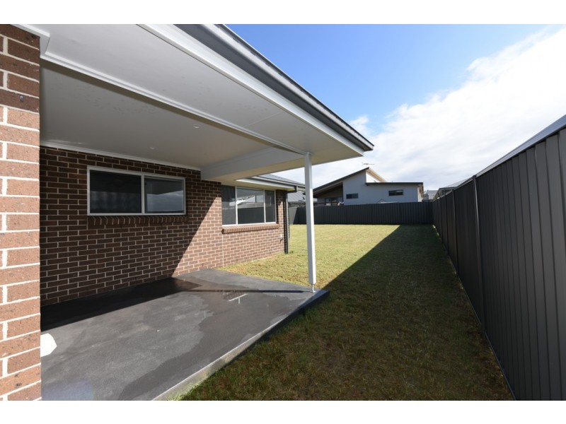 15 Turnstone Vista, South Nowra NSW 2541