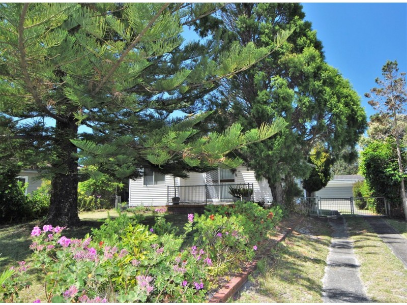 8 Bayswater Street, Vincentia NSW 2540