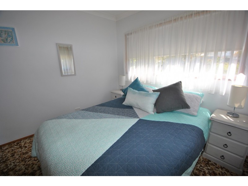 8 Bayswater Street, Vincentia NSW 2540