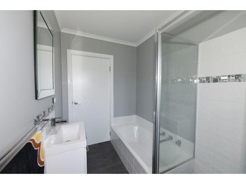 120 Mustang Drive, Sanctuary Point NSW 2540