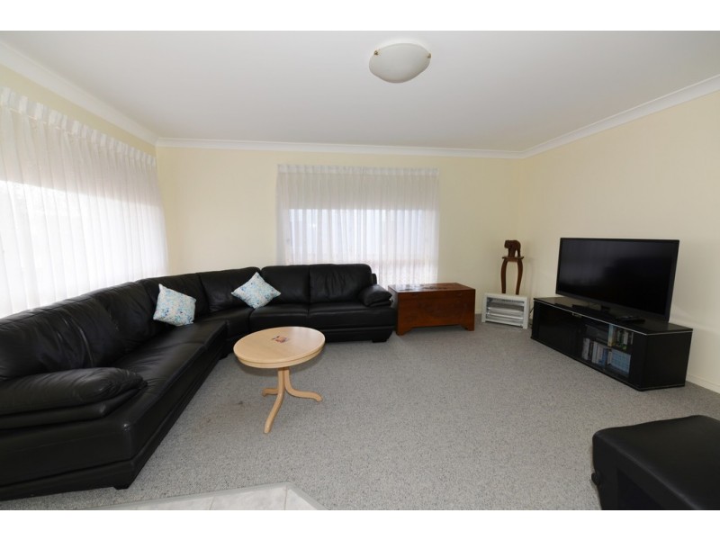 68 Ridgelands Drive, Sanctuary Point NSW 2540