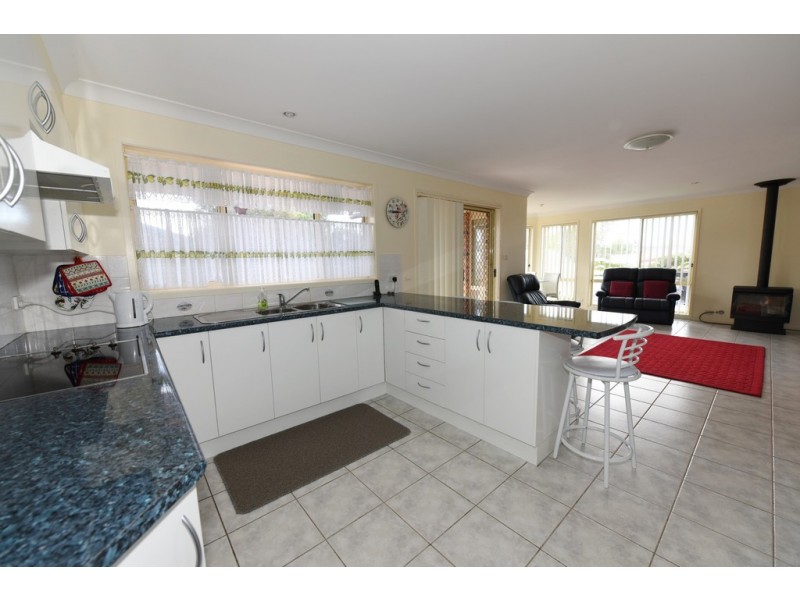 68 Ridgelands Drive, Sanctuary Point NSW 2540