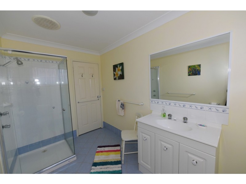 68 Ridgelands Drive, Sanctuary Point NSW 2540