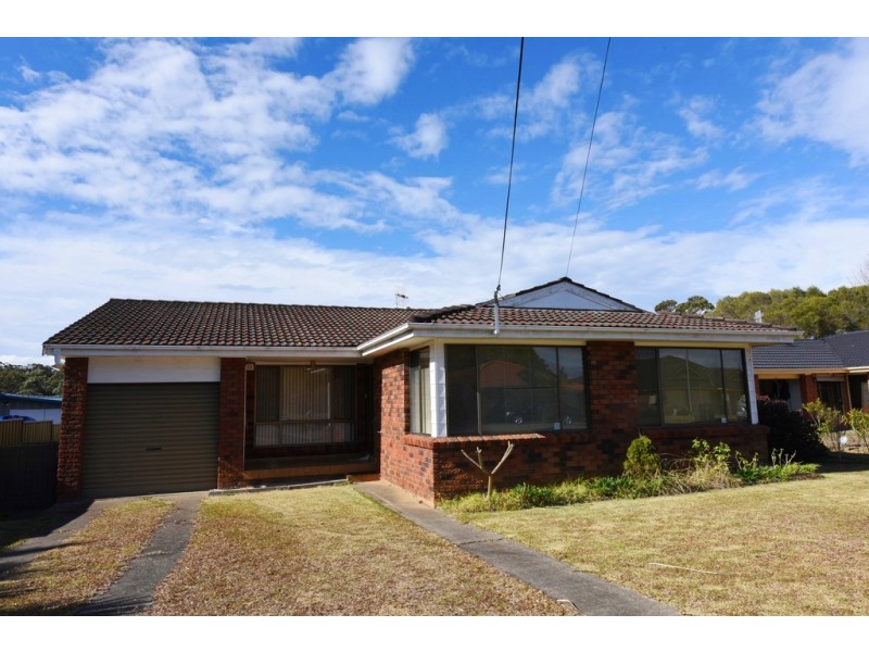 34 Yuroka Crescent, St Georges Basin NSW 2540